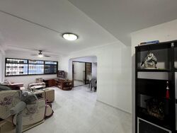 Blk 731 Tampines Courtview (Tampines), HDB 5 Rooms #486478601